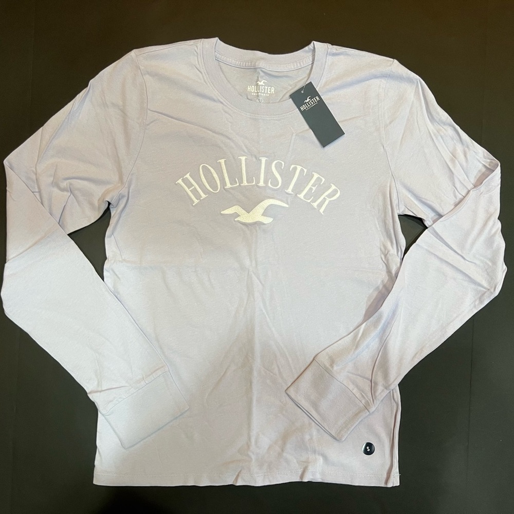 Embroidered Long-sleeve Logo Graphic Tee